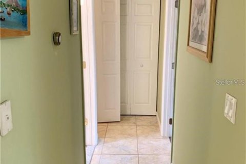 Copropriété à louer à Punta Gorda, Floride: 2 chambres, 103.49 m2 № 1876836 - photo 17