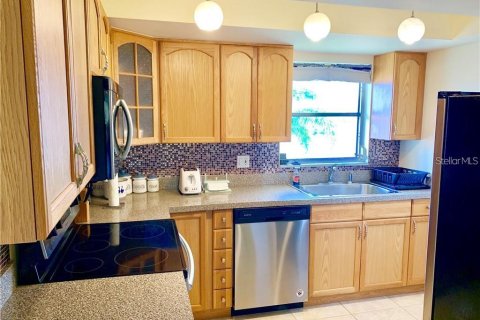 Copropriété à louer à Punta Gorda, Floride: 2 chambres, 103.49 m2 № 1876836 - photo 9