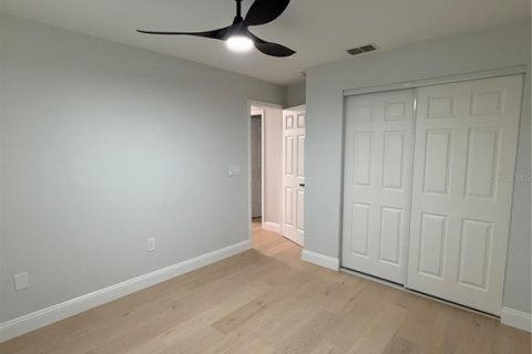House in Sarasota, Florida 3 bedrooms, 108.7 sq.m. № 1808109 - photo 7