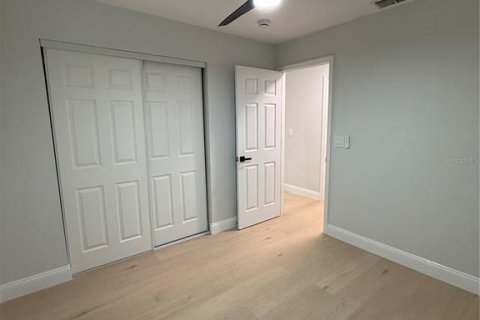 House in Sarasota, Florida 3 bedrooms, 108.7 sq.m. № 1808109 - photo 6