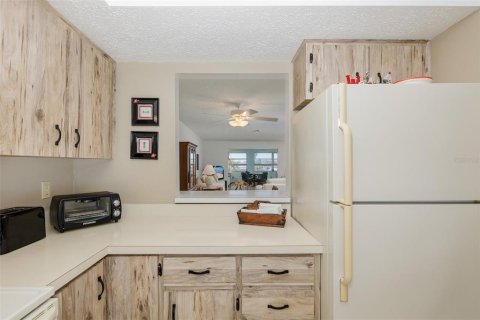 Copropriété à vendre à New Port Richey, Floride: 2 chambres, 128.95 m2 № 2103059 - photo 17