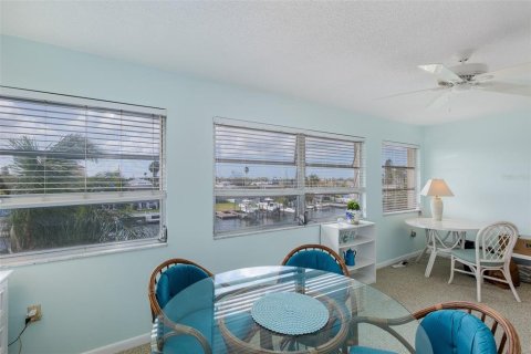 Copropriété à vendre à New Port Richey, Floride: 2 chambres, 128.95 m2 № 2103059 - photo 26