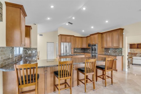 Casa en venta en Tamarac, Florida, 4 dormitorios, 343.92 m2 № 1992349 - foto 14