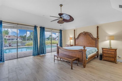 Casa en venta en Tamarac, Florida, 4 dormitorios, 343.92 m2 № 1992349 - foto 22