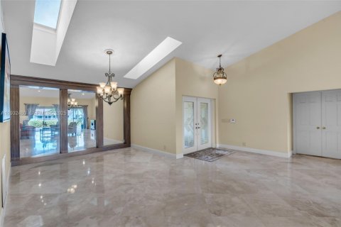 Casa en venta en Tamarac, Florida, 4 dormitorios, 343.92 m2 № 1992349 - foto 6