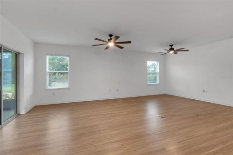 House in North Port, Florida 3 bedrooms, 149.02 sq.m. № 1910050 - photo 17