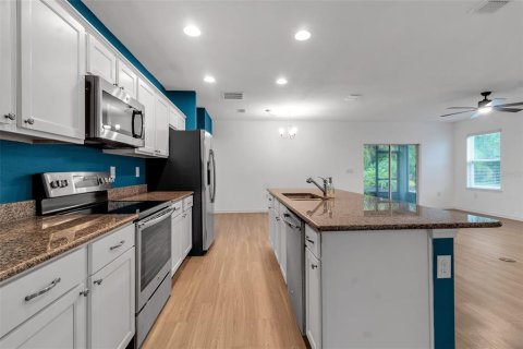 House in North Port, Florida 3 bedrooms, 149.02 sq.m. № 1910050 - photo 7