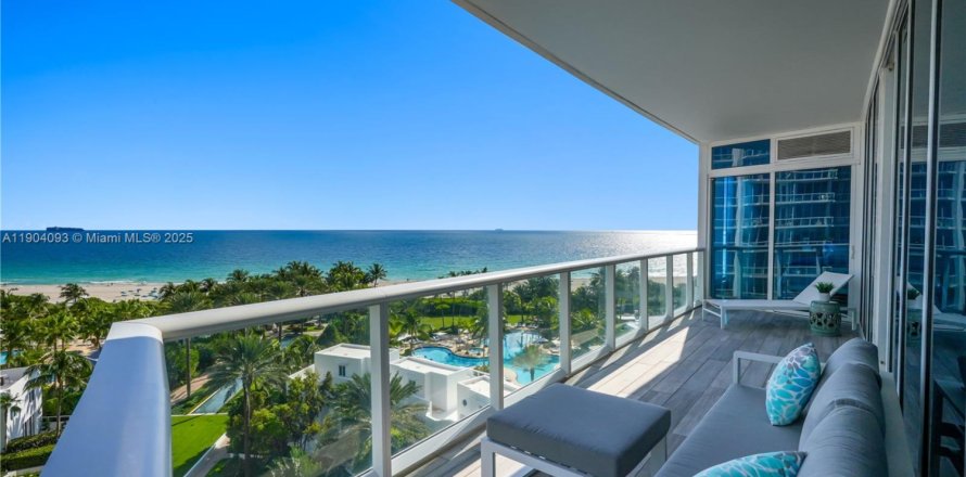 Condo in Miami Beach, Florida, 2 bedrooms  № 1970267