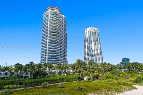 Condo in Miami Beach, Florida, 2 bedrooms  № 1970267 - photo 30