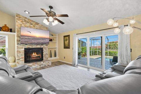 Villa ou maison à vendre à Apollo Beach, Floride: 4 chambres, 194.35 m2 № 1916184 - photo 9