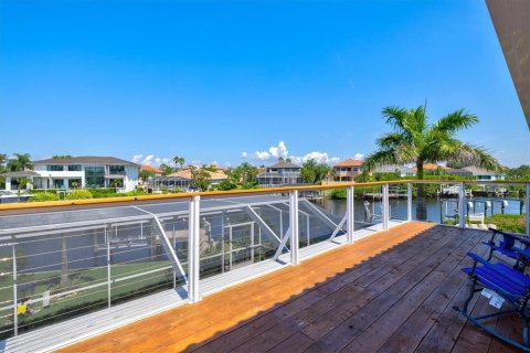 Villa ou maison à vendre à Apollo Beach, Floride: 4 chambres, 194.35 m2 № 1916184 - photo 30