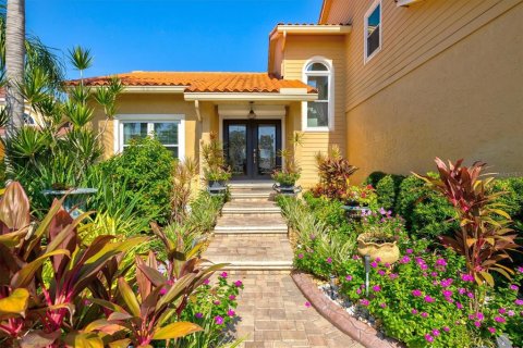 Villa ou maison à vendre à Apollo Beach, Floride: 4 chambres, 194.35 m2 № 1916184 - photo 6