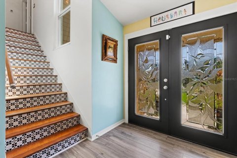Villa ou maison à vendre à Apollo Beach, Floride: 4 chambres, 194.35 m2 № 1916184 - photo 8