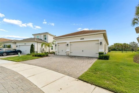 Villa ou maison à vendre à Wesley Chapel, Floride: 3 chambres, 198.81 m2 № 2151493 - photo 3