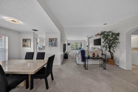 Купить кондоминиум в Бойнтон-Бич, Флорида 6 комнат, 172.89м2, № 2262311 - фото 17