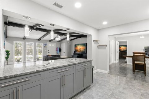 Casa en venta en Clearwater, Florida, 3 dormitorios, 142.14 m2 № 1826701 - foto 14