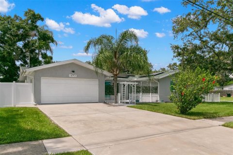 Casa en venta en Clearwater, Florida, 3 dormitorios, 142.14 m2 № 1826701 - foto 2