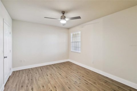 Condominio en venta en Sarasota, Florida, 1 dormitorio, 76.37 m2 № 1561886 - foto 12