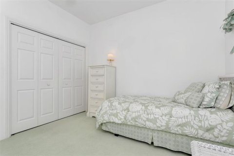 House in University Park, Florida 3 bedrooms, 179.67 sq.m. № 2094181 - photo 10