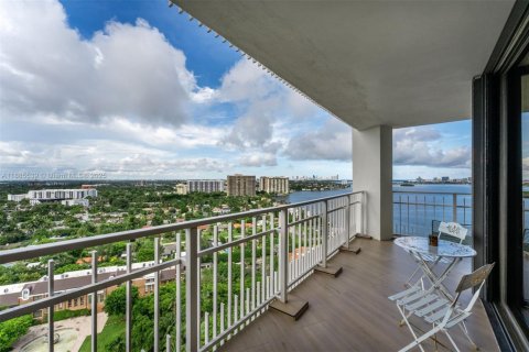 Купить кондоминиум в Майами, Флорида 2 спальни, 136.47м2, № 2018526 - фото 22