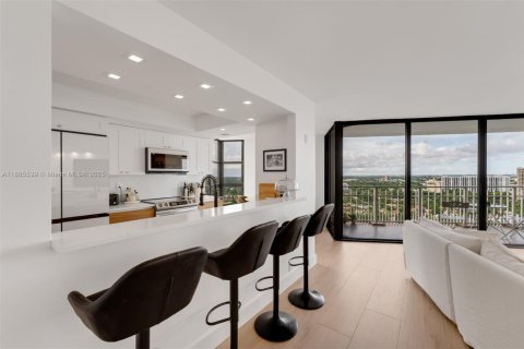 Купить кондоминиум в Майами, Флорида 2 спальни, 136.47м2, № 2018526 - фото 5
