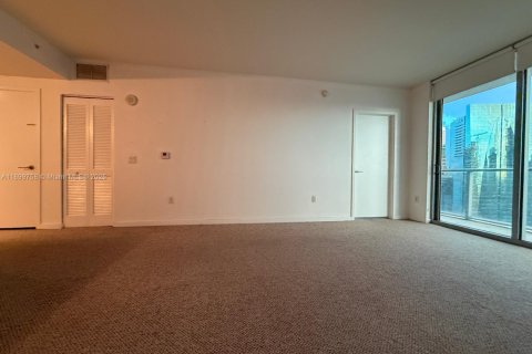 Снять в аренду кондоминиум в Майами, Флорида 1 спальня, 85.75м2, № 1951313 - фото 11