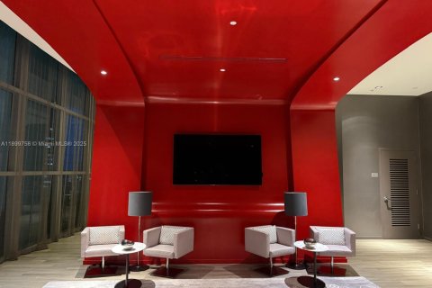 Снять в аренду кондоминиум в Майами, Флорида 1 спальня, 85.75м2, № 1951313 - фото 23