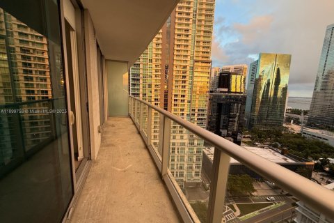 Снять в аренду кондоминиум в Майами, Флорида 1 спальня, 85.75м2, № 1951313 - фото 17