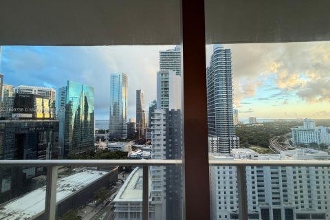 Снять в аренду кондоминиум в Майами, Флорида 1 спальня, 85.75м2, № 1951313 - фото 6