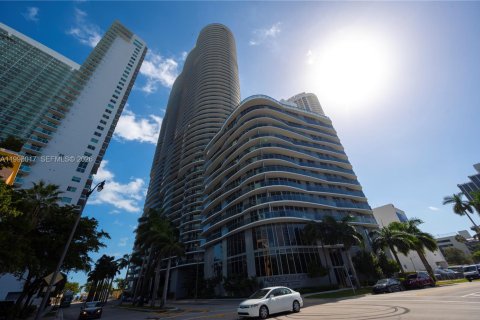 Снять в аренду кондоминиум в Майами, Флорида 1 спальня, 65.59м2, № 2059125 - фото 18