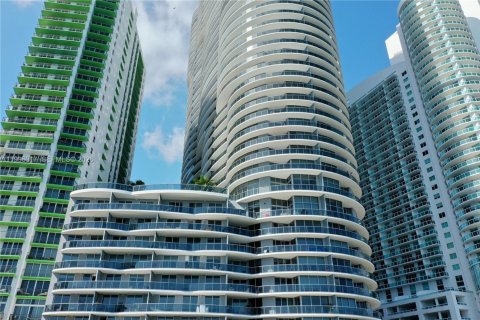 Снять в аренду кондоминиум в Майами, Флорида 1 спальня, 65.59м2, № 2059125 - фото 20