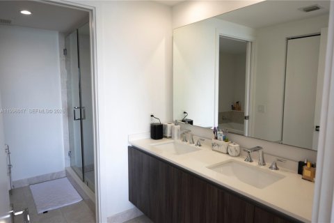 Снять в аренду кондоминиум в Майами, Флорида 1 спальня, 65.59м2, № 2059125 - фото 8