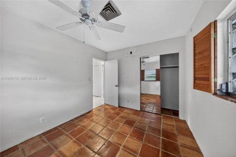 House in Oakland Park, Florida 3 bedrooms, 112.23 sq.m. № 2008509 - photo 14