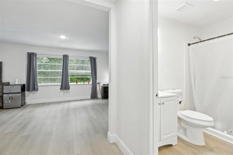 Casa en venta en Wildwood, Florida, 4 dormitorios, 159.7 m2 № 1819311 - foto 17