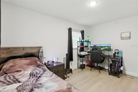 Casa en venta en Wildwood, Florida, 4 dormitorios, 159.7 m2 № 1819311 - foto 22