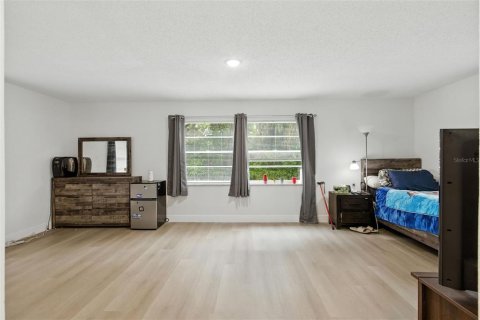 Casa en venta en Wildwood, Florida, 4 dormitorios, 159.7 m2 № 1819311 - foto 14