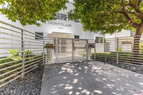 Condo in Miami Beach, Florida, 2 bedrooms  № 1939002 - photo 7