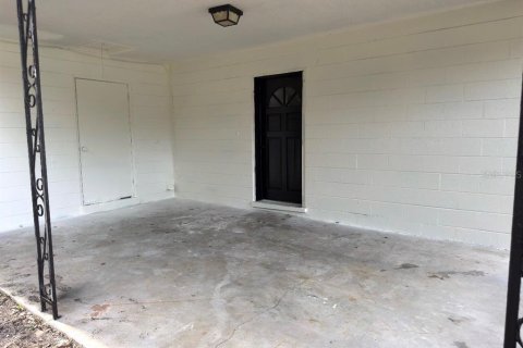 House in Ocala, Florida 3 bedrooms, 132.29 sq.m. № 2196950 - photo 13