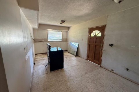 House in Ocala, Florida 3 bedrooms, 132.29 sq.m. № 2196950 - photo 10