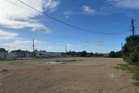 Propiedad comercial en alquiler en Englewood, Florida, 222.97 m2 № 1908331 - foto 5