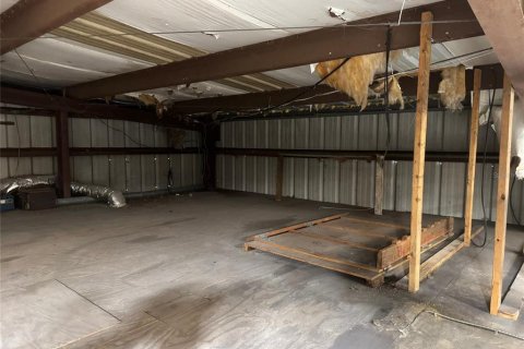 Propiedad comercial en alquiler en Englewood, Florida, 222.97 m2 № 1908331 - foto 9