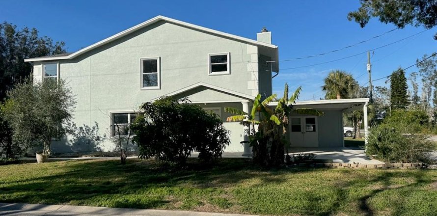 Casa en Hudson, Florida 2 dormitorios, 171.68 m2 № 1521787