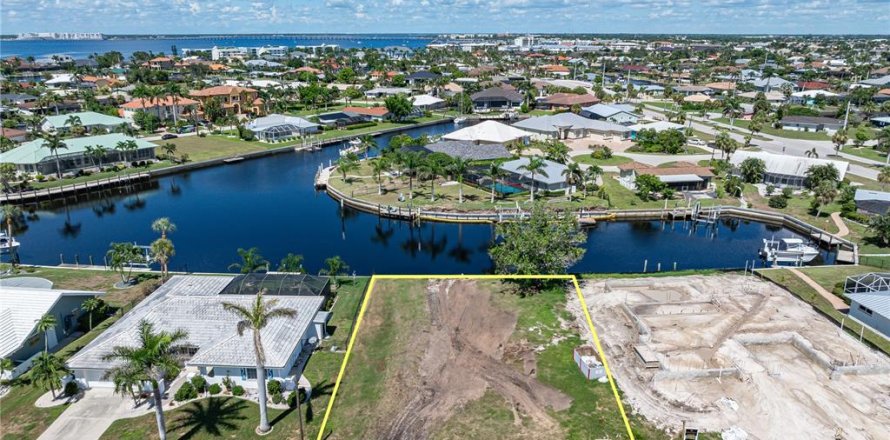 Land in Punta Gorda, Florida № 1917101