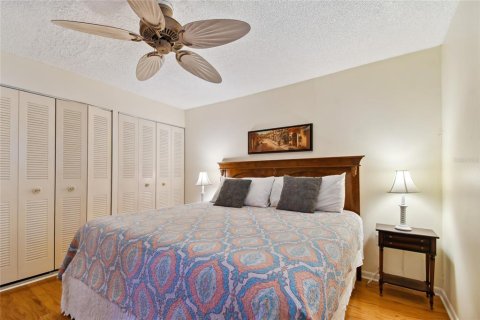 Condominio en venta en Treasure Island, Florida, 2 dormitorios, 117.99 m2 № 1774083 - foto 9