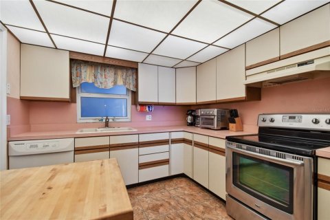 Condominio en venta en Treasure Island, Florida, 2 dormitorios, 117.99 m2 № 1774083 - foto 10