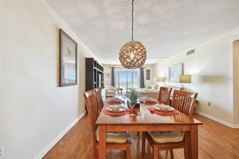 Condominio en venta en Treasure Island, Florida, 2 dormitorios, 117.99 m2 № 1774083 - foto 22