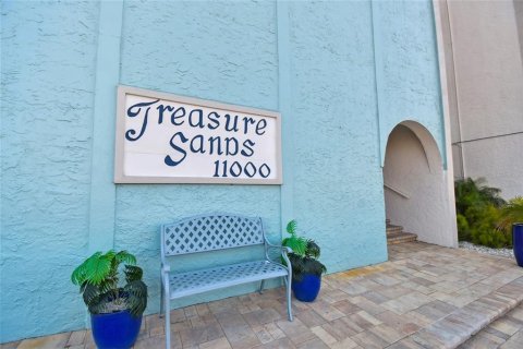 Condominio en venta en Treasure Island, Florida, 2 dormitorios, 117.99 m2 № 1774083 - foto 4