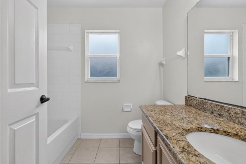 Villa ou maison à vendre à Orlando, Floride: 4 chambres, 215.07 m2 № 2411631 - photo 29