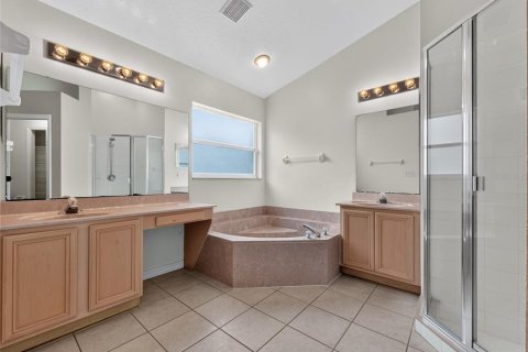 Villa ou maison à vendre à Orlando, Floride: 4 chambres, 215.07 m2 № 2411631 - photo 26