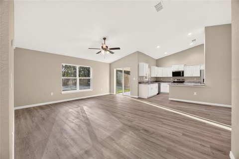 Villa ou maison à vendre à Dunnellon, Floride: 3 chambres, 164.07 m2 № 2426853 - photo 15
